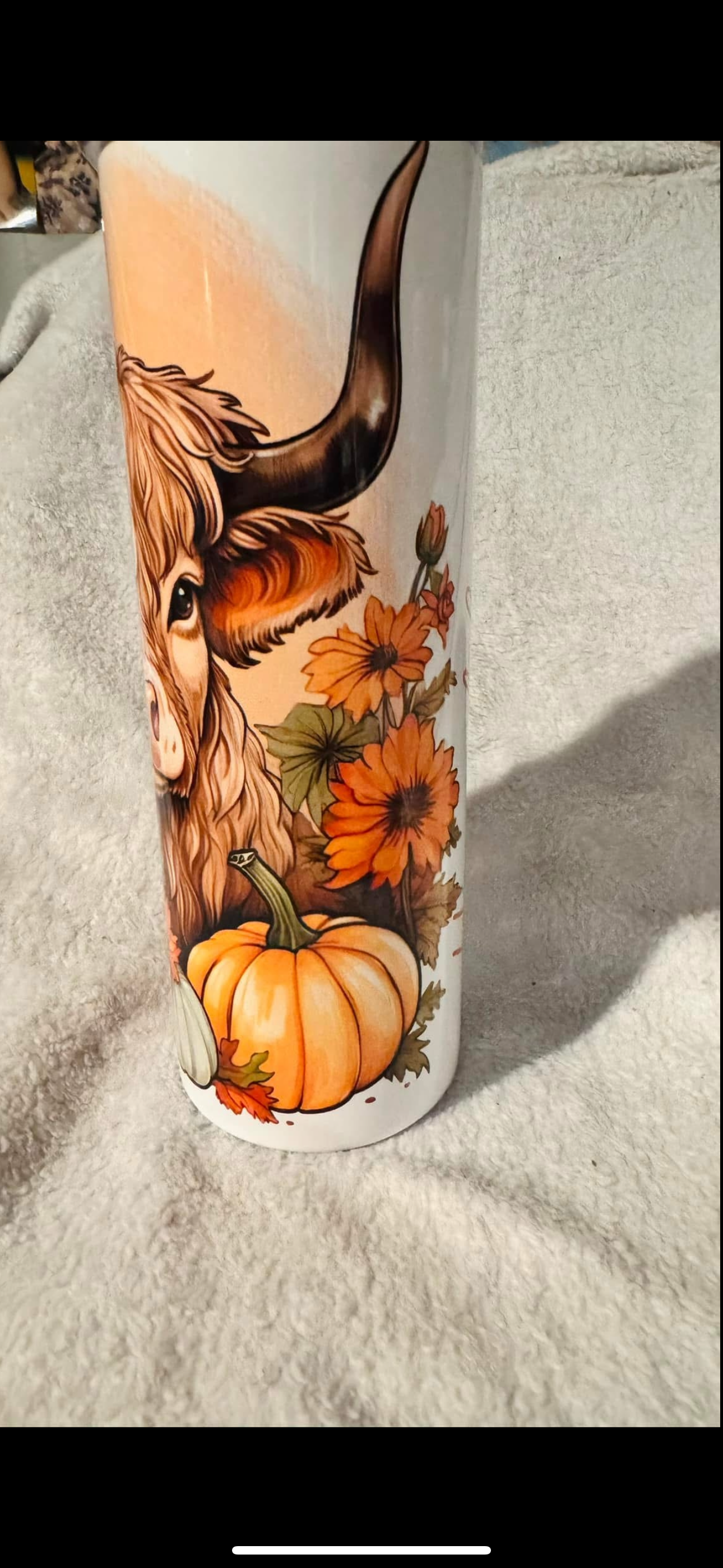 Fall Farmhouse Fun: Highland Cow "Hey There Pumpkin" Tumbler
